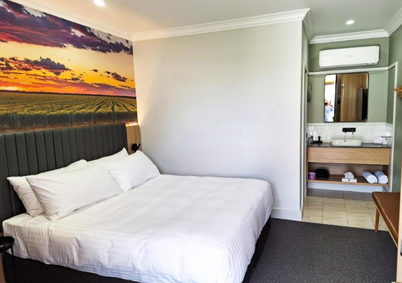 Royal Hotel-Motel Moree Bagian luar foto