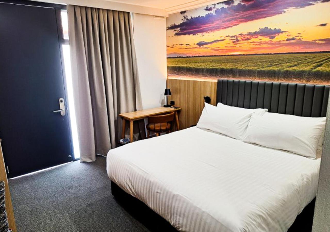 Royal Hotel-Motel Moree Bagian luar foto
