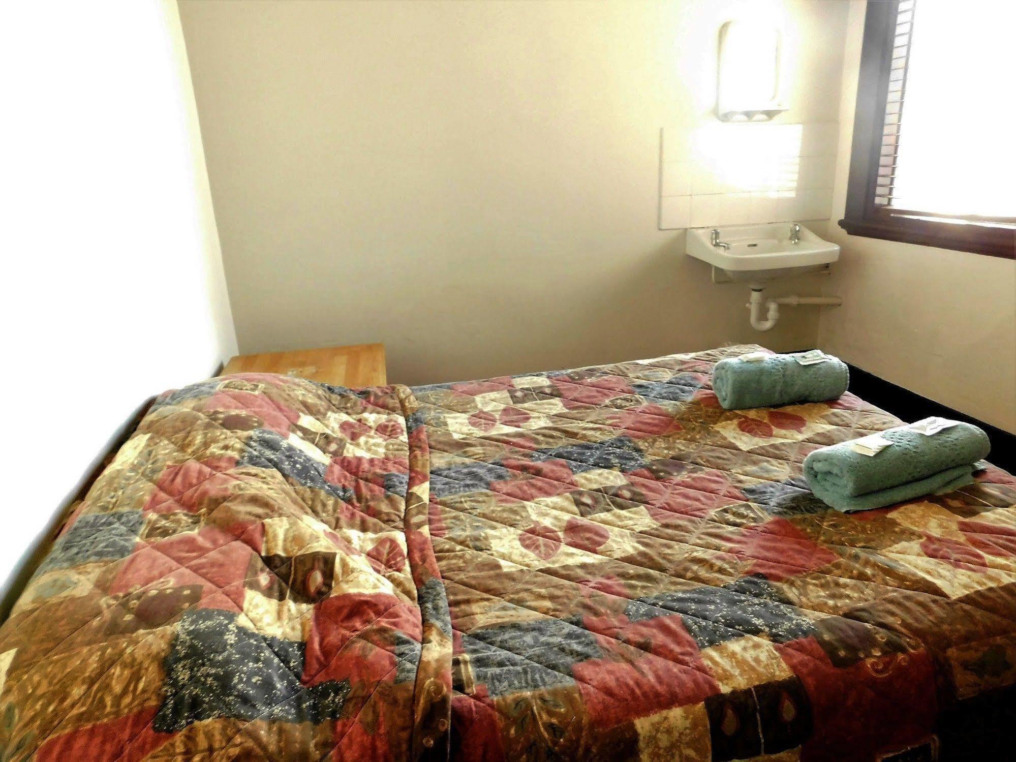 Royal Hotel-Motel Moree Bagian luar foto