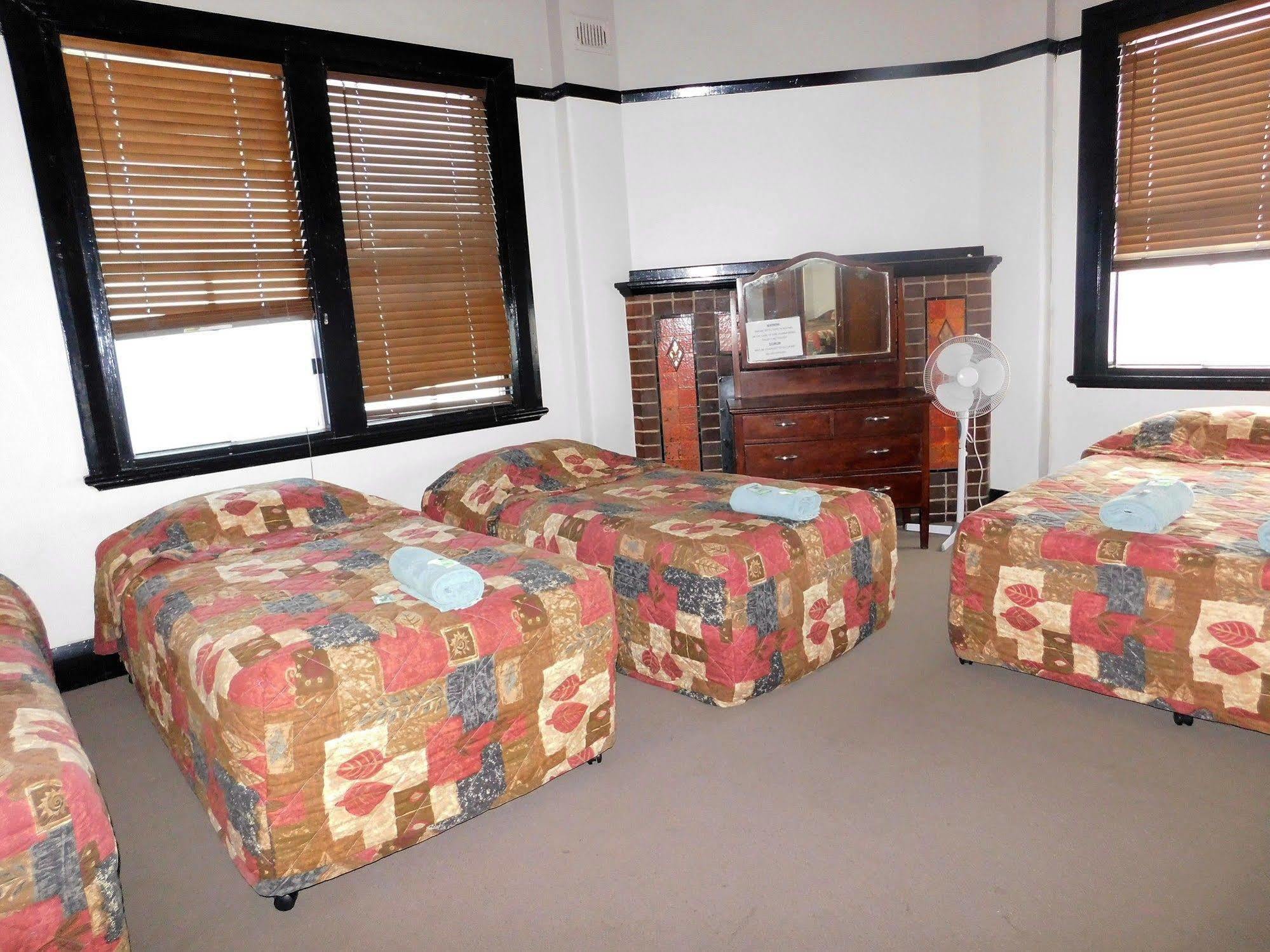 Royal Hotel-Motel Moree Bagian luar foto